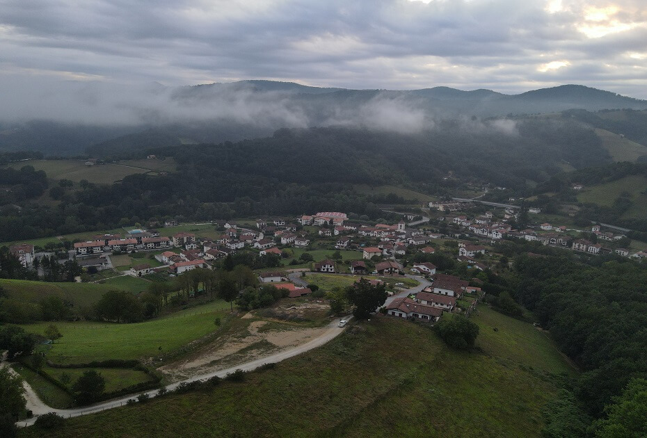 Terreno urbanizable en zona rural de Navarra