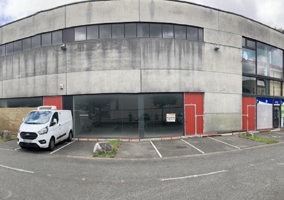 Local comercial de 203 metros en Bera