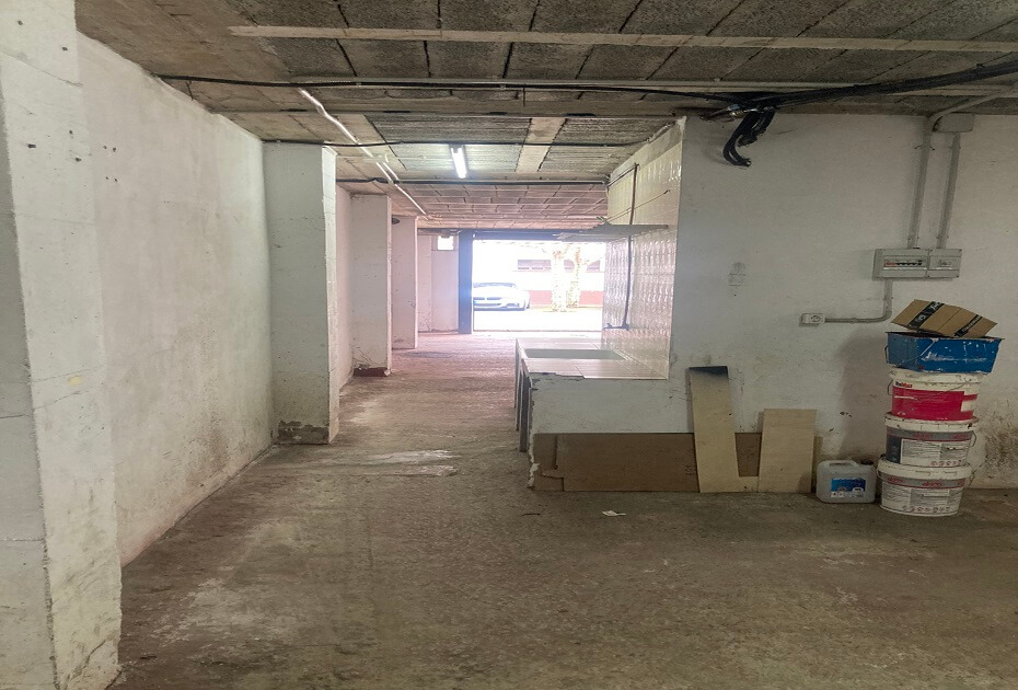 Garaje en venta en Sunbilla